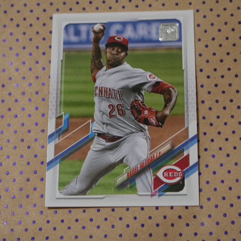 Raisel Iglesias #174 Baseball Card